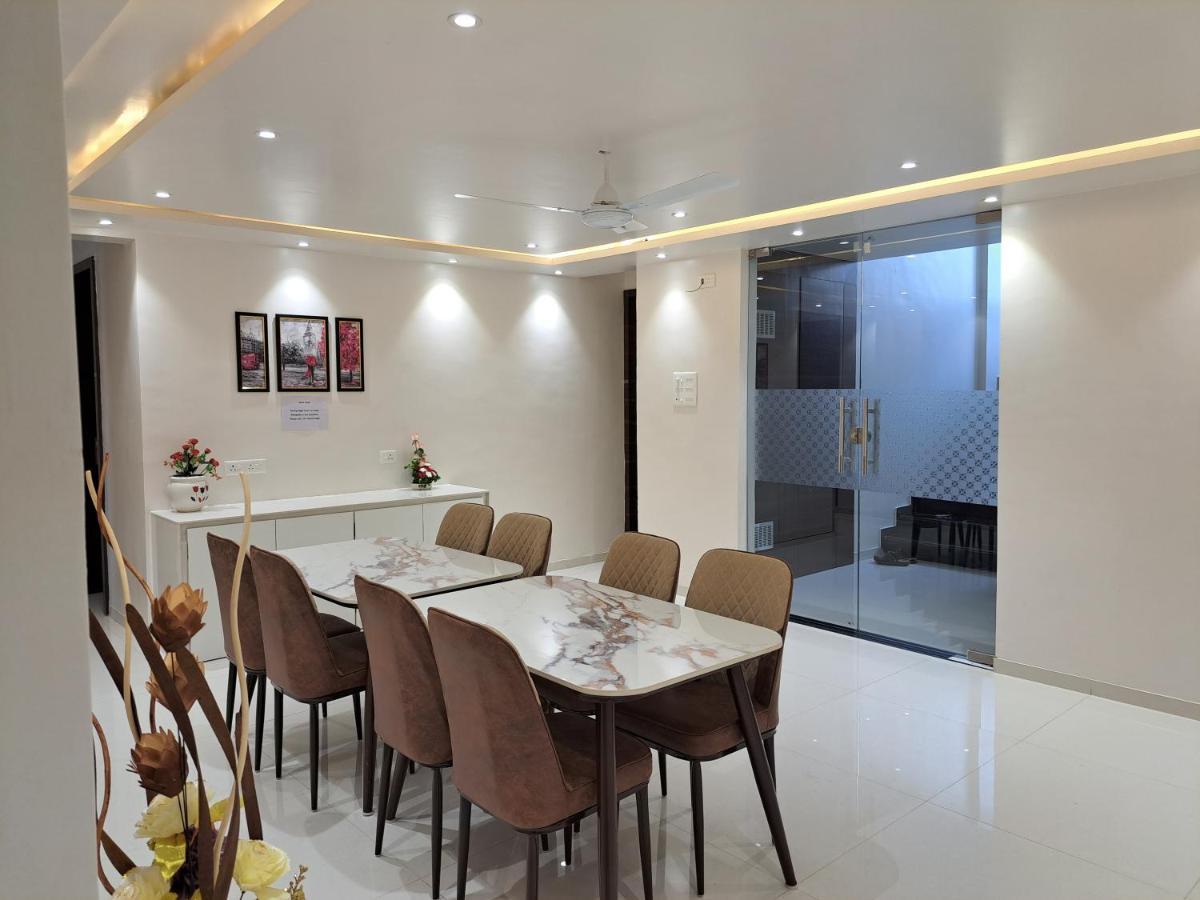 Bouquet Residency Hotel Nashik Exterior foto